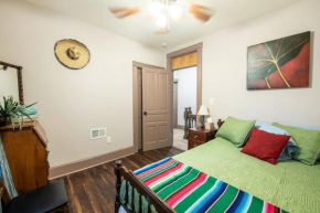 Lancaster City Apartment Near Convention Center